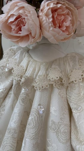 فستان عسولة الصغيرة