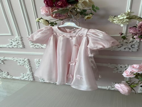 فستان كلوش وردي+شنطة وطوق