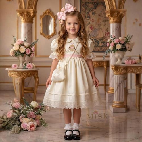 فستان الأميرات الناعم