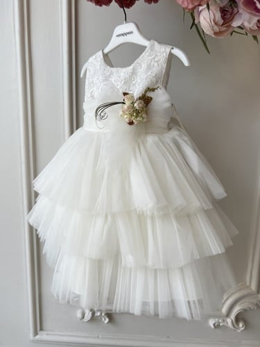 تل اوف وايت