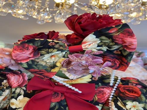 فستان ايميلي احمر+شنطة وطوق