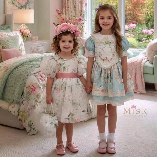 فستان صوفيا+اكسسوار الشعر