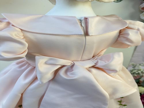 فستان حلاوة العيد(مطرز بالخرز+ فيونكة الشعر)