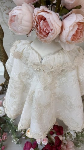 فستان عسولة الصغيرة