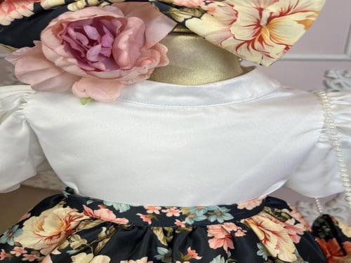 تايور مورد( بلوزة وتنورة)