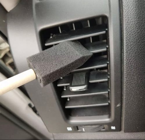 سفنج تنظيف ريش المكيف وفتحات الديكور