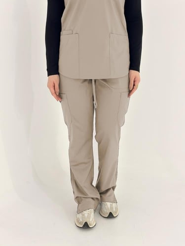 بنطلون سكراب طبي نسائي ماركة لاب ميد®