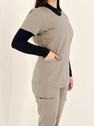 بلوزة سكراب طبي نسائي | LAB MED®