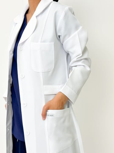 لاب كوت طبي بطول 54 إنش 326 | ®LAB MED