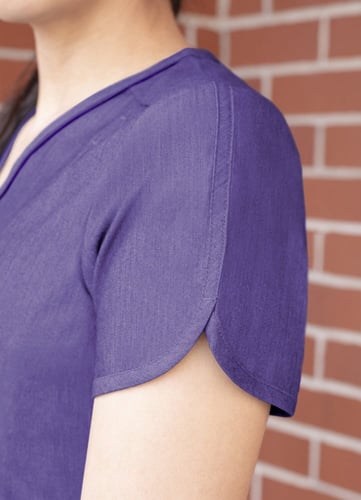 بلوزة سكراب نسائي من ادار برو