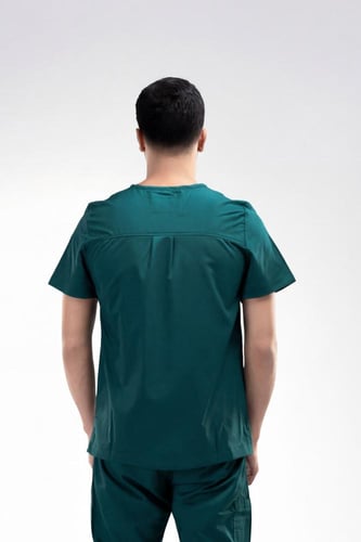 بلوزة سكراب طبي رجالي ماركة لاب ميد®...