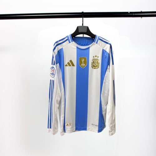 تيشيرت الارجنتين الاساسي كم طويل فئة لاعبين 2024-2...