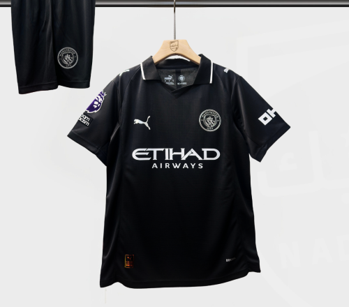 طقم مانشستر سيتي الاحتياطي 2025-2026