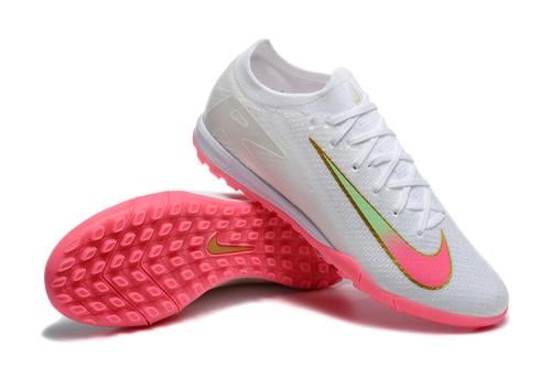 جزمة كرة قدم Nike