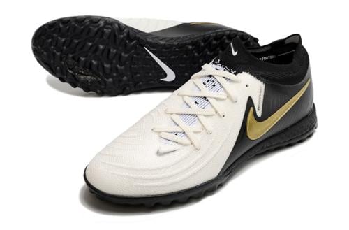 جزمة كرة قدم NIKE