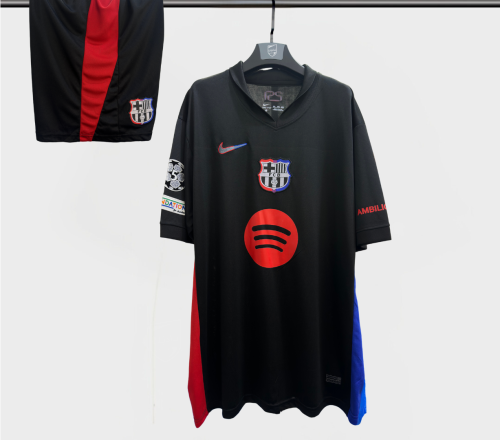 طقم برشلونة الاحتياطي جامبو 2025