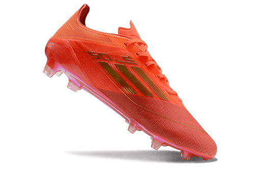 جزمة كرة قدم Adidas
