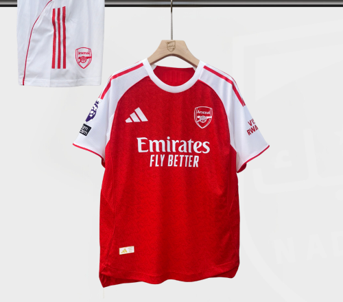 طقم ارسنال الاساسي 2026