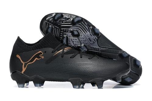 جزمة كرة قدم PUMA42