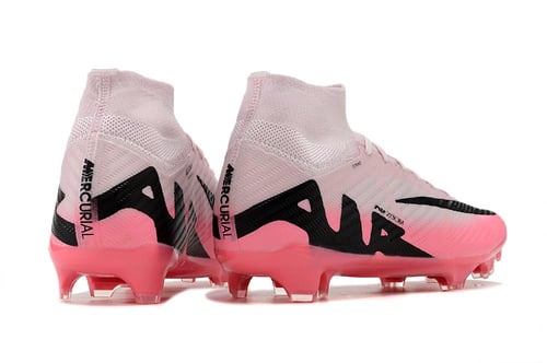 جزمة كرة قدم NIKE