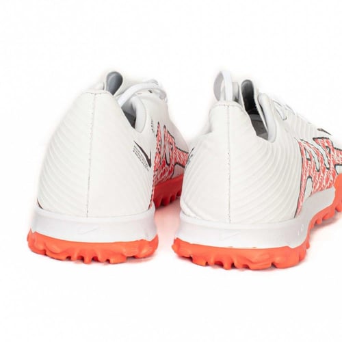 جزمة كرة قدم NIKE6