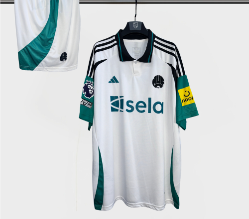 طقم نيوكاسل الاحتياطي جامبو 2025