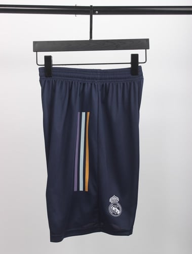 طقم ريال مدريد التمرين 2024