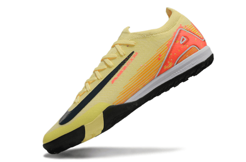 جزمة كرة قدم NIKE