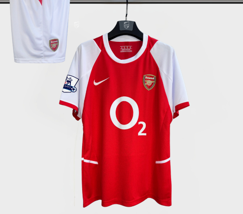 طقم ارسنال كلاسيك 2002-2004