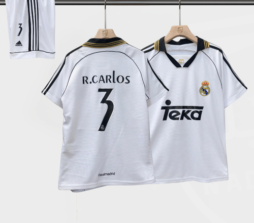طقم روبرتو كارلوس - ريال مدريد الاساسي كلاسيك 1999...
