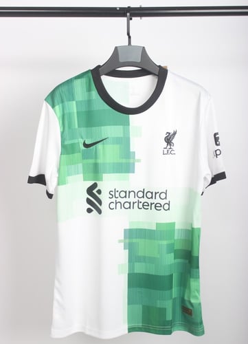 طقم ليفربول الاحتياطي 2024