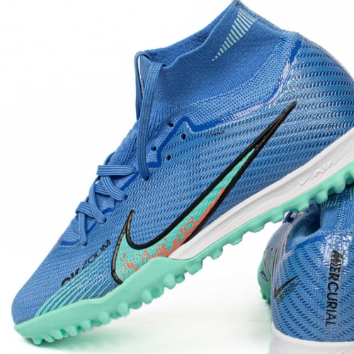 جزمة كرة قدم NIKE