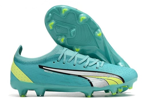 جزمة كرة قدم PUMA1