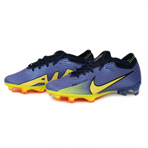 جزمة كرة قدم NIKE