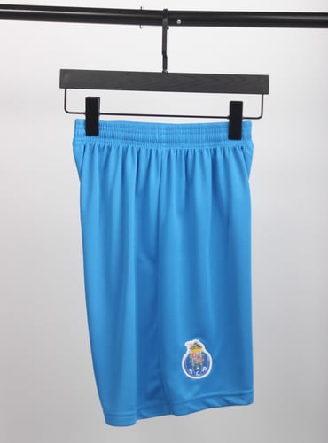 طقم بورتو الأساسي 2023-2024