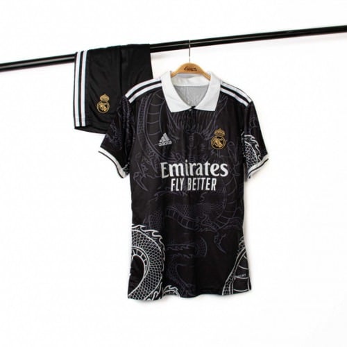 طقم ريال مدريد نسخة خاصة 2024