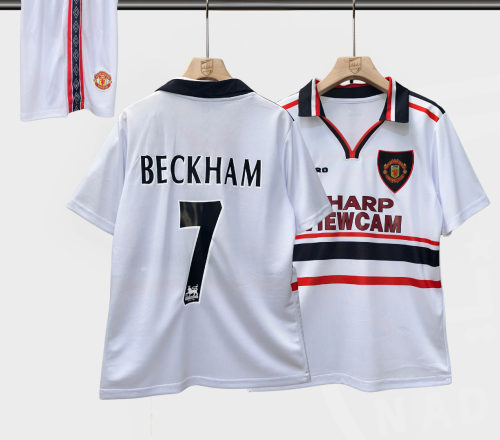 طقم بيكهام - مانشستر يونايتد الاحتياطي كلاسيك 1997