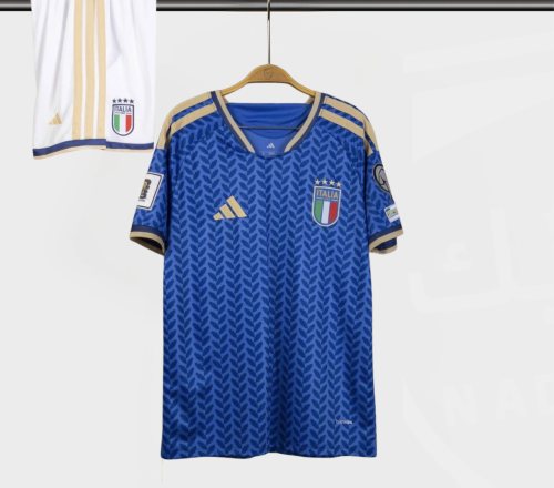 طقم ايطاليا الاساسي - 2026