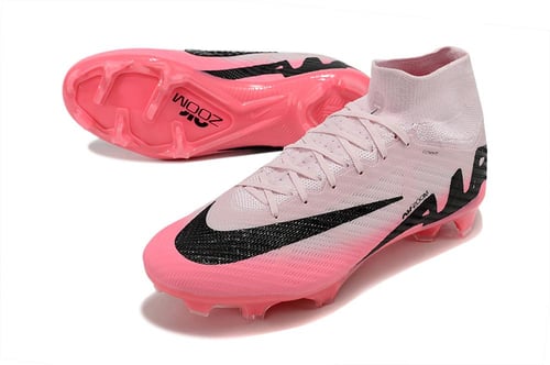 جزمة كرة قدم NIKE