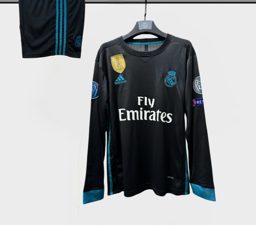 طقم ريال مدريد كم طويل كلاسيك2017-2018