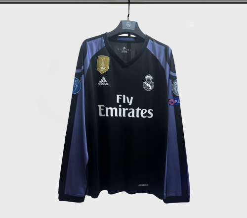 تيشيرت ريال مدريد كلاسيك كم طويل 2016-2017