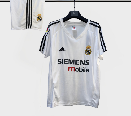 طقم ريال مدريد كلاسيك 2004