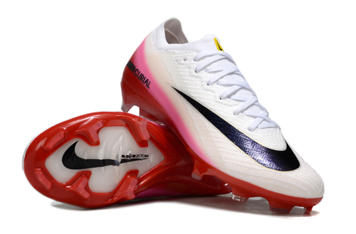 جزمة كرة قدم Nike