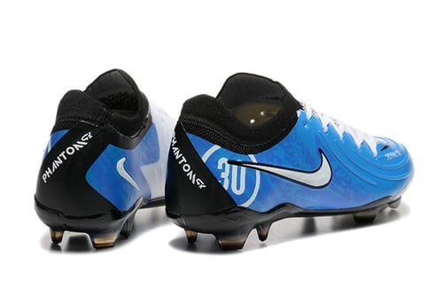 جزمة كرة قدم Nike02