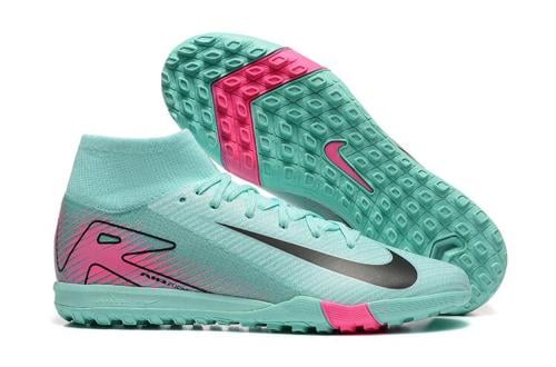 جزمة كرة قدم NIKE