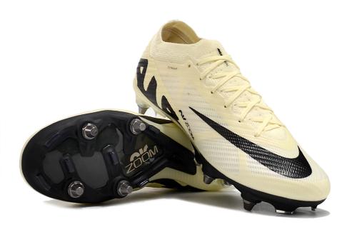 جزمة كرة قدم Nike