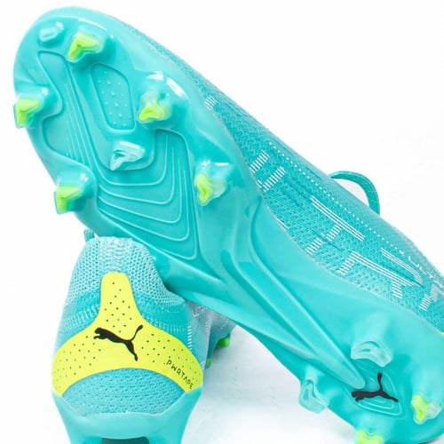 جزمة كرة قدم PUMA1