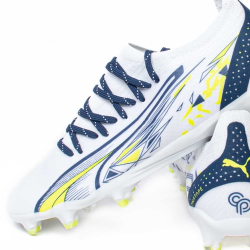 جزمة كرة قدم PUMA1