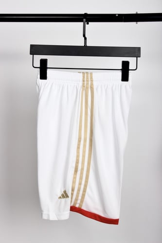 طقم ارسنال الاساسي