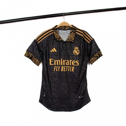 قميص ريال مدريد نسخة خاصة 2024